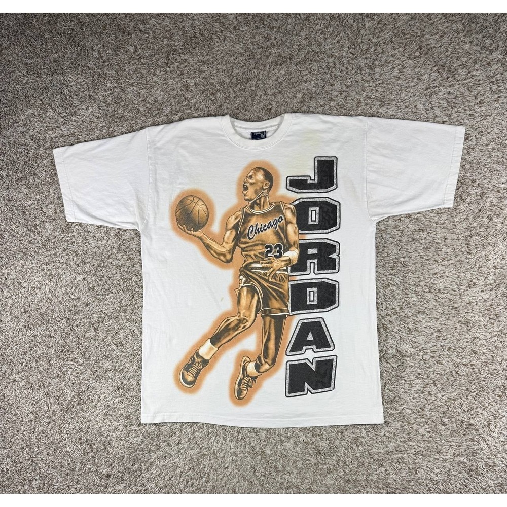 Vintage Deluxe Michael Jordan Chicago Bulls #23 Graphic T-Shirt 2XL